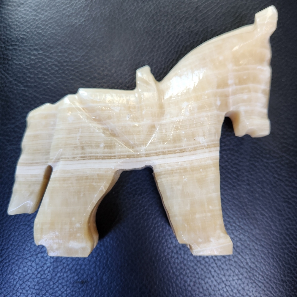 Vintage Horse Solid Banded Onyx Quartz Crystal Carved Polished 4" Figurine